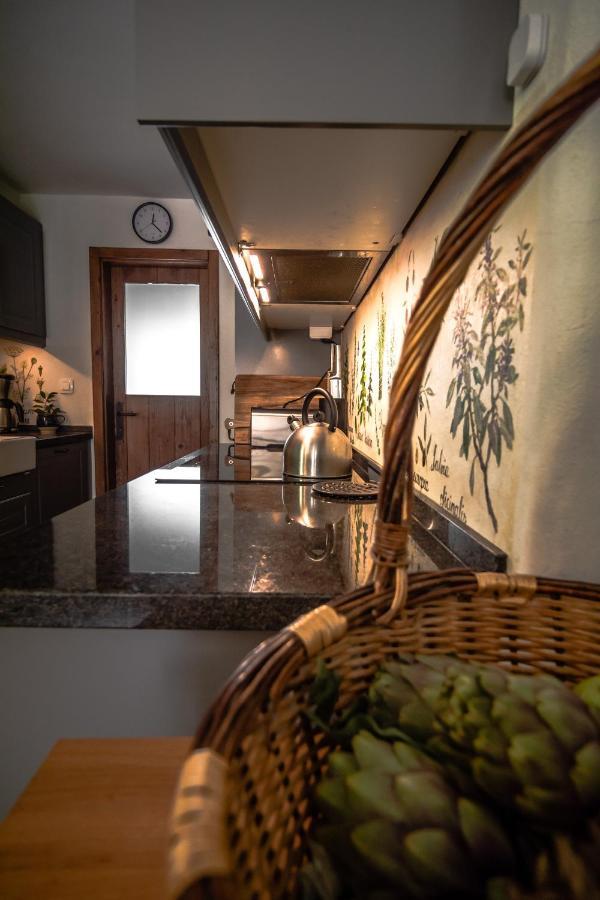 Kuninez, Holiday Home With Summer Kitchen موست نا سوتشي المظهر الخارجي الصورة