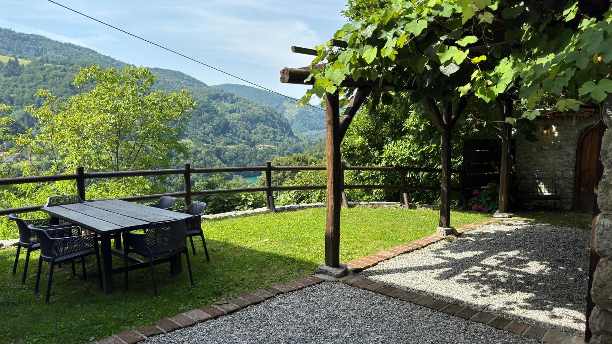Kuninez, Holiday Home With Summer Kitchen موست نا سوتشي المظهر الخارجي الصورة
